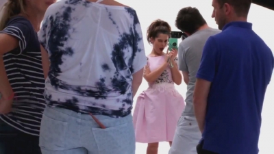Cheryl_Cole_-_Behind_the_scenes_on_December_Glamour_Magazine_Cover_Shoot_mp40005.jpg
