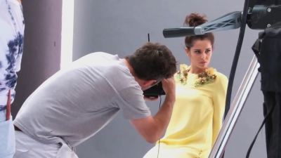 Cheryl_Cole_-_Behind_the_scenes_on_December_Glamour_Magazine_Cover_Shoot_mp40053.jpg