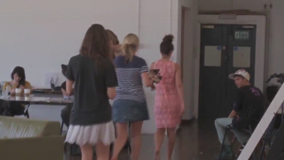 Cheryl_Cole_-_Behind_the_scenes_on_December_Glamour_Magazine_Cover_Shoot_mp40125.jpg