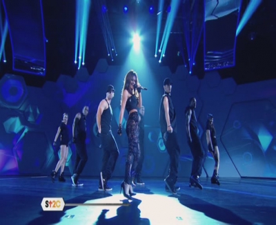 Cheryl_Cole_-_Call_My_Name_28Stand_Up_To_Cancer_19_10_1229_cherylcole_ru_mpg0119.jpg