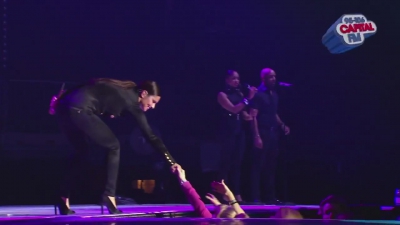 Cheryl_Cole_-_Call_My_Name_-_Live_at_Jingle_Bell_Ball_2012_cherylcole_ru_mp40006.jpg