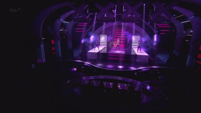 Britains_Got_Talent_S08E18_720p_HDTV_x264-C4V_28129-002_28129-001_mkv0039.jpg