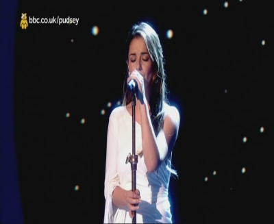 Cheryl_-_Only_Human_-_Children_In_Need_-_14th_November_2014_mpg0069.jpg