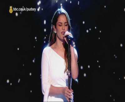 Cheryl_-_Only_Human_-_Children_In_Need_-_14th_November_2014_mpg0089.jpg
