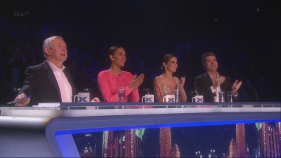 The_X_Factor_UK_S11E25_720p_HDTV_x264-FTP_mkv1620.jpg