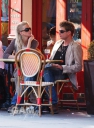 Sarah_and_Mikey_chill_out_in_Hampstead2C_London_31_05_05_28329.jpg