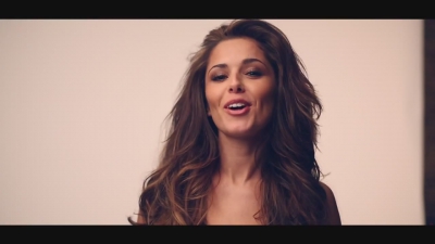Cheryl_Cole_-_Instyles_Behind_The_Scenes_-_June_2013_mp40030.jpg