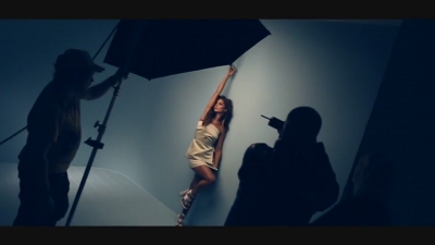 Cheryl_Cole_-_Instyles_Behind_The_Scenes_-_June_2013_mp40063.jpg