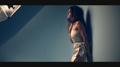 Cheryl_Cole_-_Instyles_Behind_The_Scenes_-_June_2013_mp40084.jpg