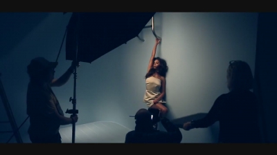 Cheryl_Cole_-_Instyles_Behind_The_Scenes_-_June_2013_mp40088.jpg