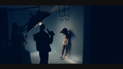 Cheryl_Cole_-_Instyles_Behind_The_Scenes_-_June_2013_mp40092.jpg