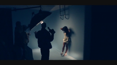 Cheryl_Cole_-_Instyles_Behind_The_Scenes_-_June_2013_mp40093.jpg