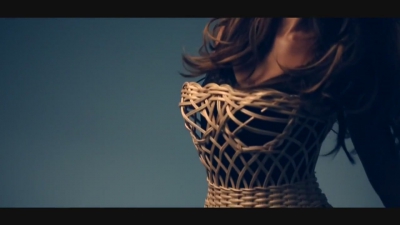 Cheryl_Cole_-_Instyles_Behind_The_Scenes_-_June_2013_mp40160.jpg