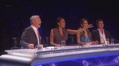 the_x_factor_uk_s11e27_720p_hdtv_x264-ftp_mkv1575.jpg