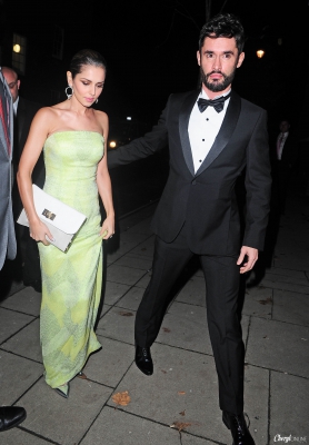 Cheryl_and_JB_arriving_at_Katie_Piper_s_Foundation_Party_27_11_14_281329.jpg