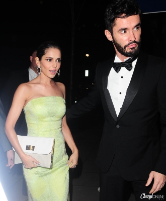 Cheryl_and_JB_arriving_at_Katie_Piper_s_Foundation_Party_27_11_14_282429.jpg