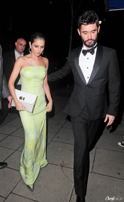 Cheryl_and_JB_arriving_at_Katie_Piper_s_Foundation_Party_27_11_14_283729.jpg