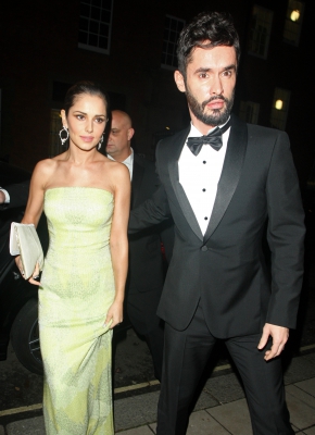 Cheryl_and_JB_arriving_at_Katie_Piper_s_Foundation_Party_27_11_14_285629.jpg