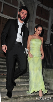 Leaving_The_Katie_Piper_Foundation_Ball_27_11_14_28629.jpg