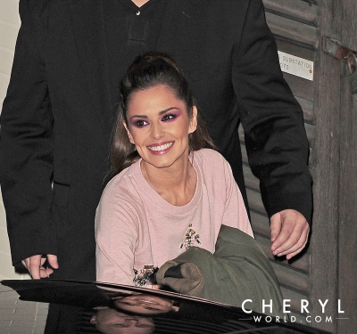 Cheryl_leaving_Fountain_Studios_07_12_14_281629.jpg