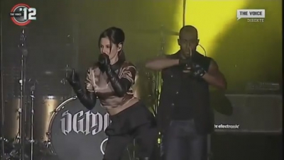Cheryl_Cole_-_The_Voice_Dk_12_-_Fight_For_This_Love2C_Under_The_Sun___Call_My_Name_mp40019.jpg