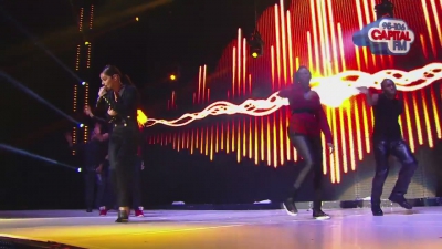 Cheryl_Cole_-_Under_The_Sun_-_Live_at_Jingle_Bell_Ball_2012_cherylcole_ru_mp40050.jpg