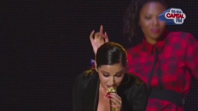 Cheryl_Cole_-_Under_The_Sun_-_Live_at_Jingle_Bell_Ball_2012_cherylcole_ru_mp40107.jpg