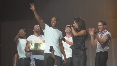 Cheryl_Cole_A_Million_Lights_Tour_-_Happy_Birthday_Trey_13_10_12_mp40012.jpg