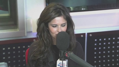 Cheryl_Cole_And_James_Barr_-_Capital_FM_03_09_12_mp40079.jpg
