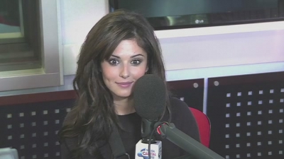 Cheryl_Cole_And_James_Barr_-_Capital_FM_03_09_12_mp40191.jpg