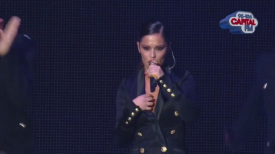 Cheryl_Cole_-_Promise_This_-_Live_at_Jingle_Bell_Ball_2012_cherylcole_ru_mp40037.jpg