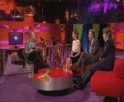 Cheryl_Cole_-_The_Graham_Norton_Show_-_20th_June_2014_mpg0045.jpg