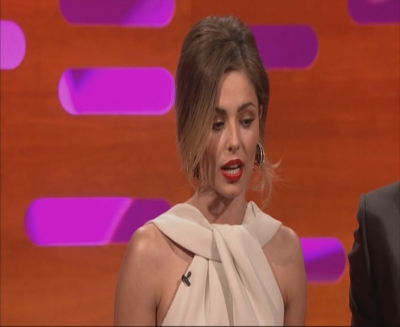 Cheryl_Cole_-_The_Graham_Norton_Show_-_20th_June_2014_mpg0065.jpg