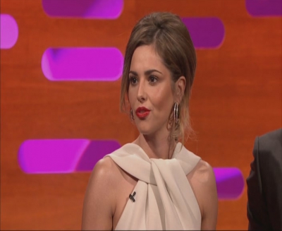 Cheryl_Cole_-_The_Graham_Norton_Show_-_20th_June_2014_mpg0076.jpg