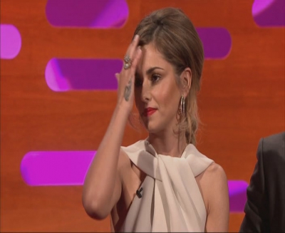 Cheryl_Cole_-_The_Graham_Norton_Show_-_20th_June_2014_mpg0217.jpg