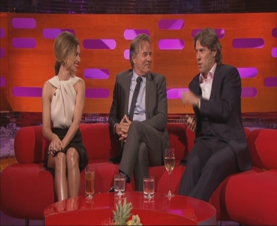 Cheryl_Cole_-_The_Graham_Norton_Show_-_20th_June_2014_mpg0262.jpg