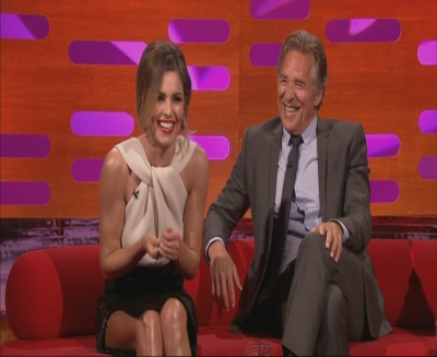 Cheryl_Cole_-_The_Graham_Norton_Show_-_20th_June_2014_mpg0350.jpg