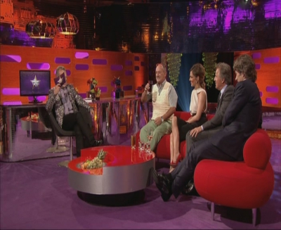 Cheryl_Cole_-_The_Graham_Norton_Show_-_20th_June_2014_mpg0529.jpg