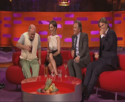 Cheryl_Cole_-_The_Graham_Norton_Show_-_20th_June_2014_mpg0533.jpg