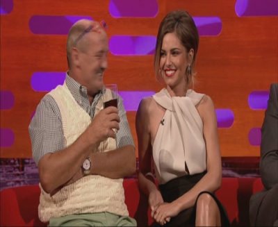 Cheryl_Cole_-_The_Graham_Norton_Show_-_20th_June_2014_mpg0723.jpg