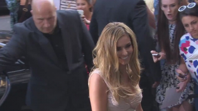 Cheryl_Cole_arrives_at_her_perfume_launch2C_StormFlower_mp40033.jpg