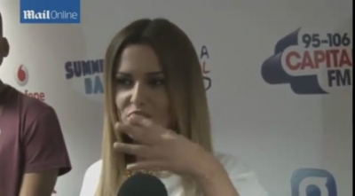 Cheryl_talks_babies_and_X_Factor_groups_before_Capital_FM_Ball_mp40047.jpg