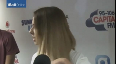 Cheryl_talks_babies_and_X_Factor_groups_before_Capital_FM_Ball_mp40050.jpg