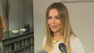 EXCLUSIVE_Cheryl_Cole_interview-_Chezza_on_her_comeback2C_X_Factor_and_mum-to-be_Kimberley_Walsh_mp40142.jpg