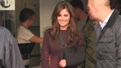 Cheryl_Cole_Pays_25A32_million_in_Insurance_For_Tour_-_Splash_News_mp40004.jpg