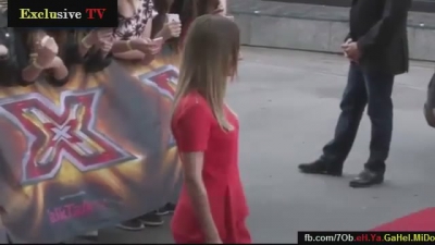 Cheryl_Cole_wows_crowds_at_London_X_Factor_2014_auditions_mp40016.jpg