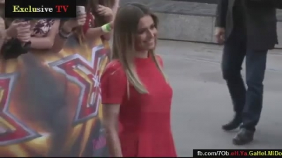 Cheryl_Cole_wows_crowds_at_London_X_Factor_2014_auditions_mp40043.jpg
