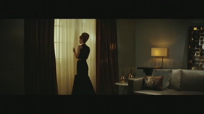 Elnett_Always_In_Style_TV_Advert_with_Cheryl_2014_mp40058.jpg