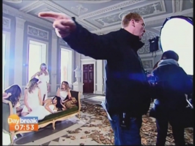 Girls_Aloud_-_Beautiful_Cause_You_Love_Me_28Behind_The_Scenes___Interview_On_Daybreak29_mp40028.jpg