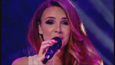Girls_Aloud_-_Beautiful_Cause_You_Love_Me_28Live_Christmas_Top_of_the_Pops29_mp40146.jpg